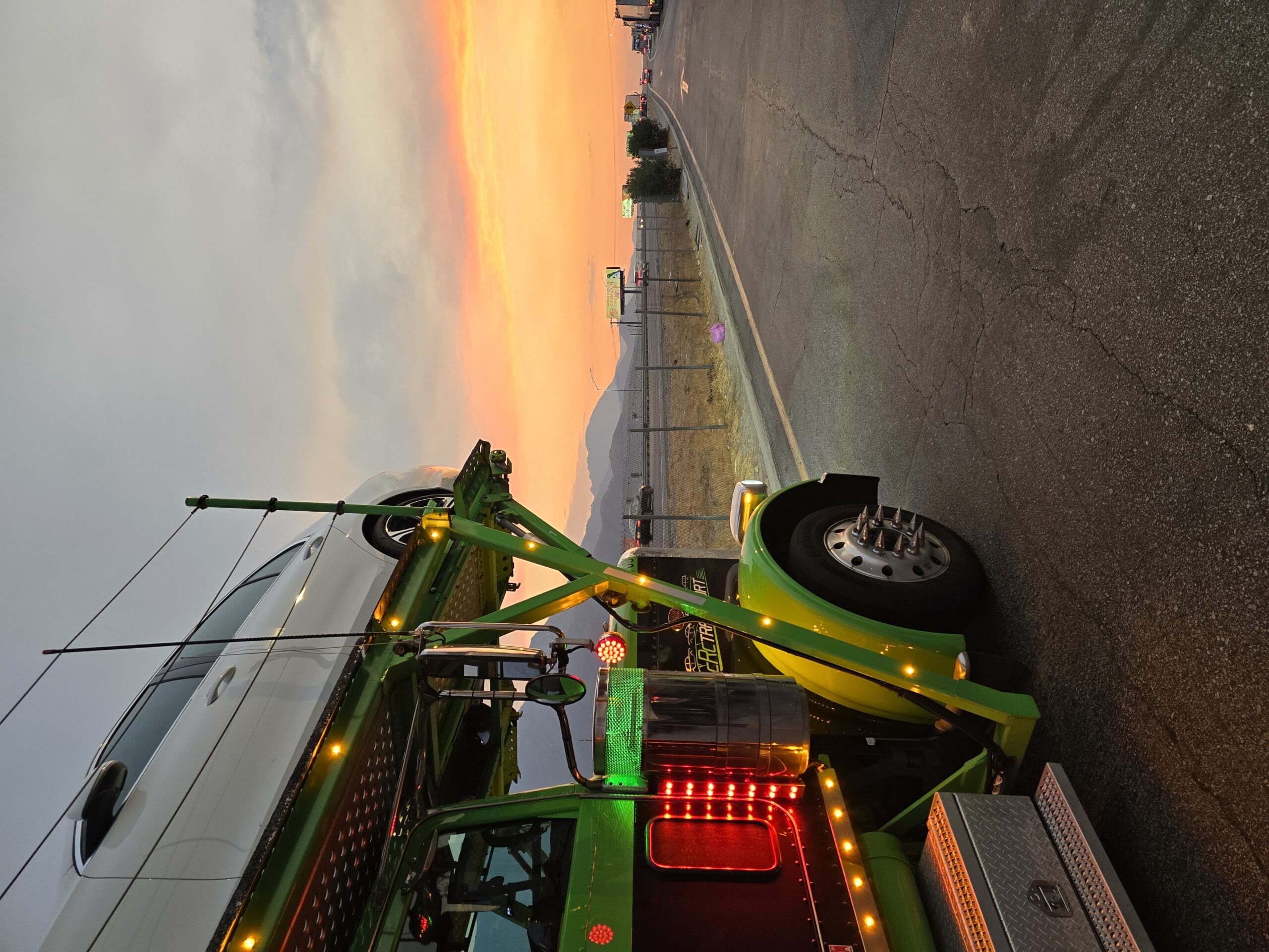 Smith's Towing photo